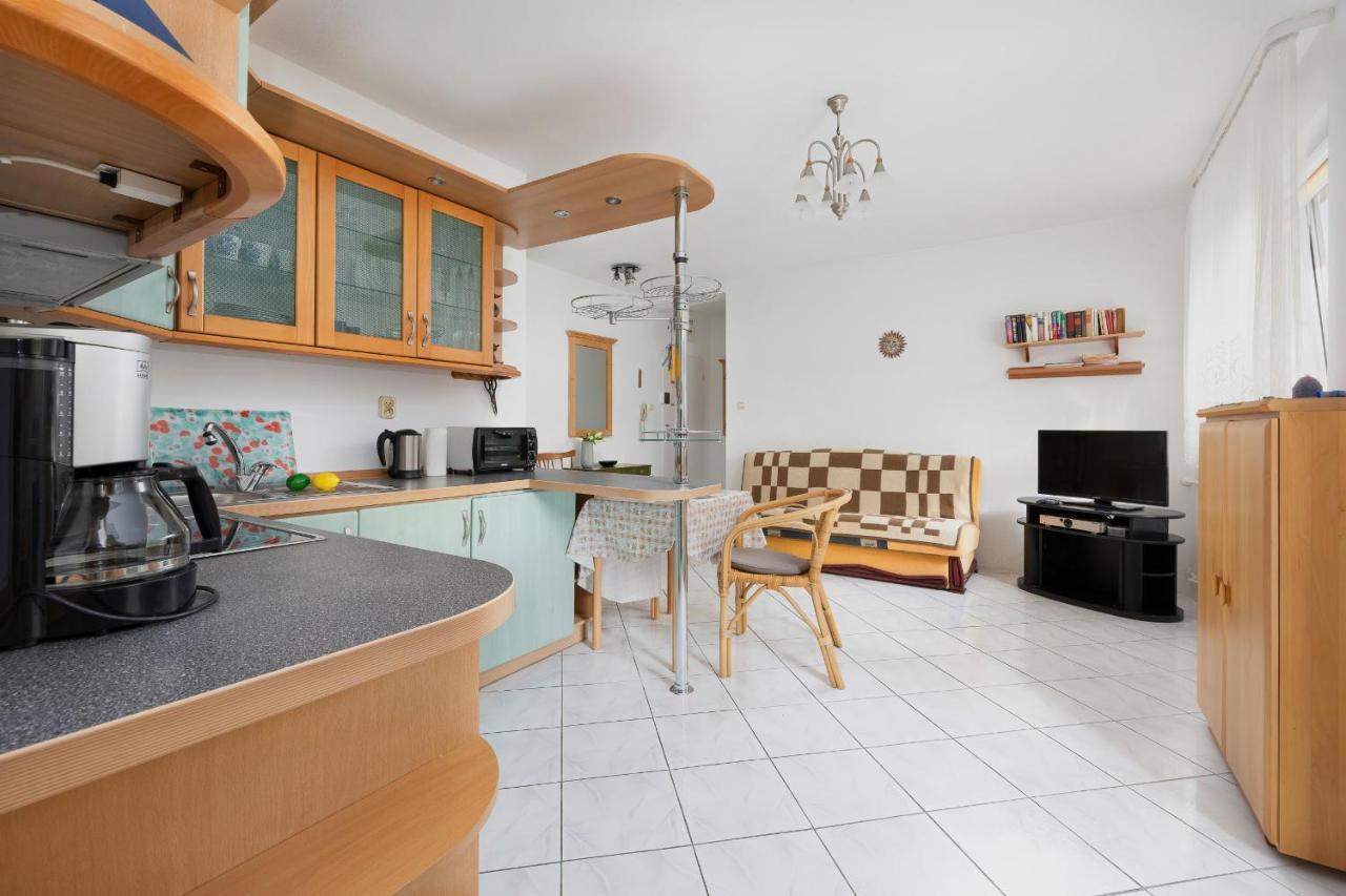 מידזיזדרויה Apartament Sklodowskiej-Curie By Renters מראה חיצוני תמונה
